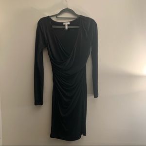 Leith v-neck black bodycon dress